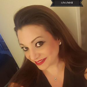 Meet your Posher, Iris